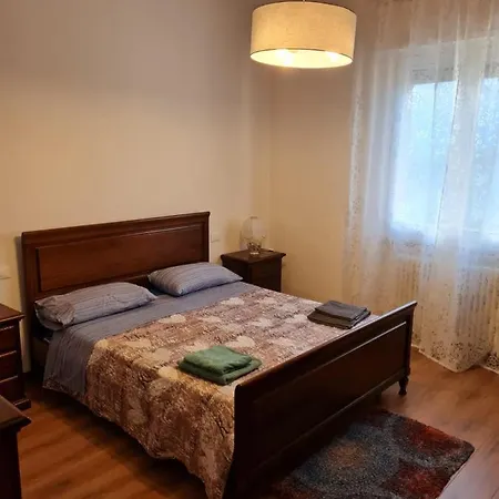 Pinnacolo Apartamento *
